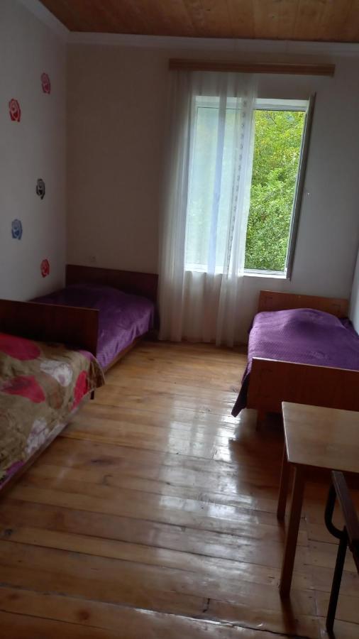 Marina'S Guest House Lentekhi Экстерьер фото
